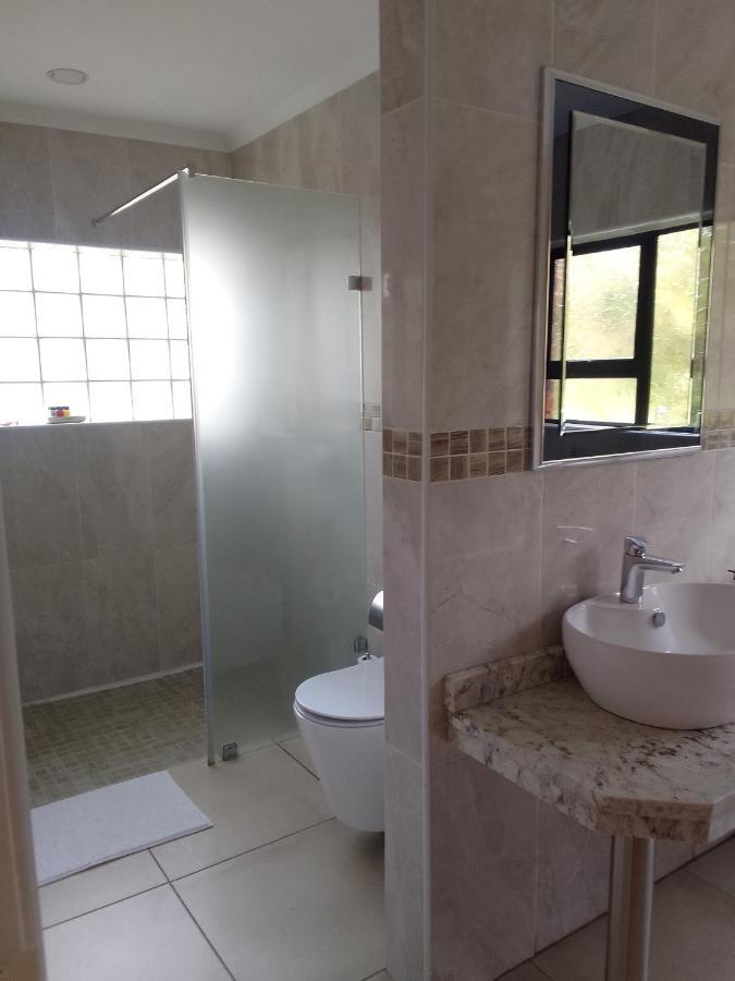 Botleng Guest House Boqate ภายนอก รูปภาพ