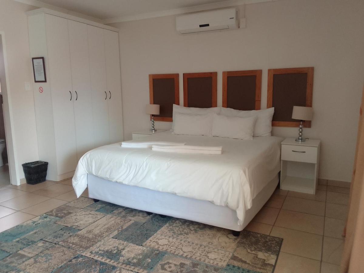 Botleng Guest House Boqate ภายนอก รูปภาพ