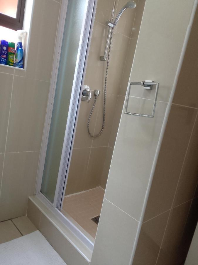 Botleng Guest House Boqate ภายนอก รูปภาพ