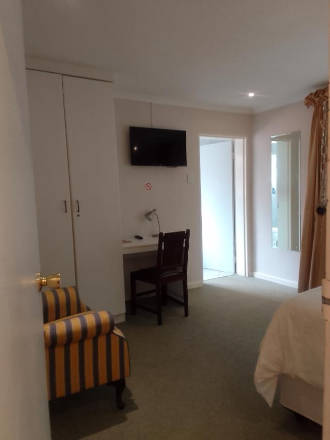 Botleng Guest House Boqate ภายนอก รูปภาพ